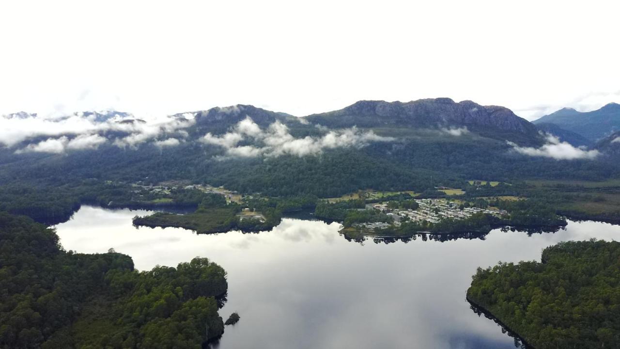 Tullah Lakeside Lodge Екстер'єр фото