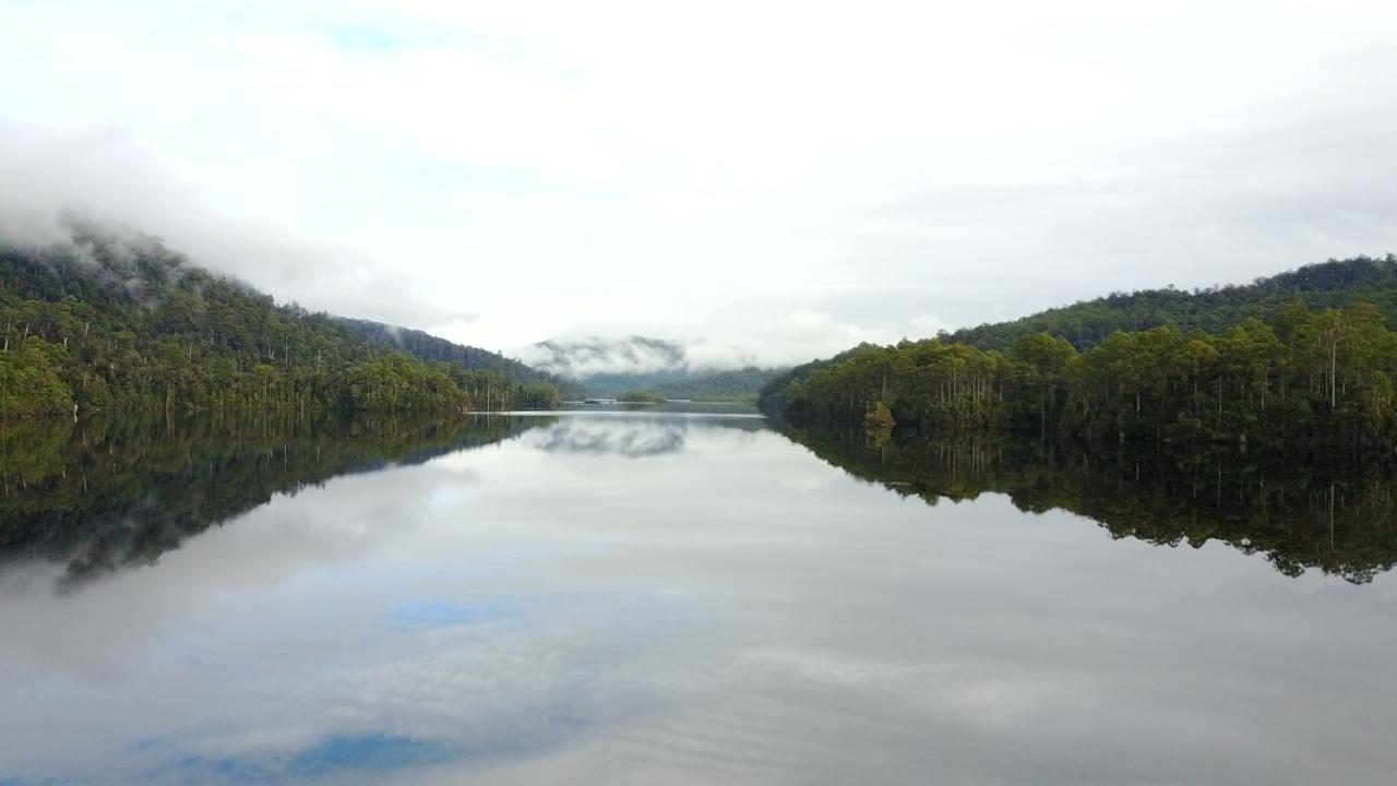 Tullah Lakeside Lodge Екстер'єр фото