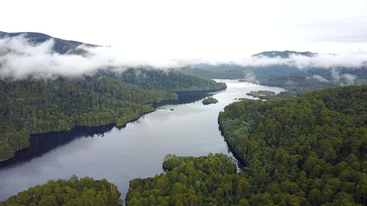 Tullah Lakeside Lodge Екстер'єр фото