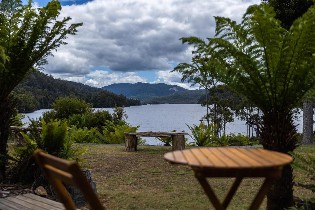 Tullah Lakeside Lodge Екстер'єр фото