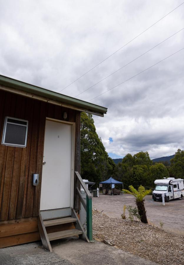Tullah Lakeside Lodge Екстер'єр фото