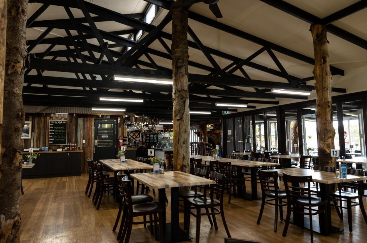 Tullah Lakeside Lodge Екстер'єр фото